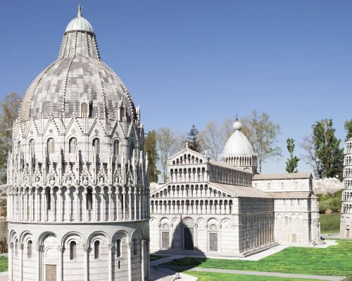 media.Battistero-Cattedrale-Torre-di-Pisa-al-parco-tematico-Italia-in-Miniatura-ingressi-gratuiti-per-tutta-la-famiglia-in-vacanza-al-Club-Family-Hotel-Rimini-Village