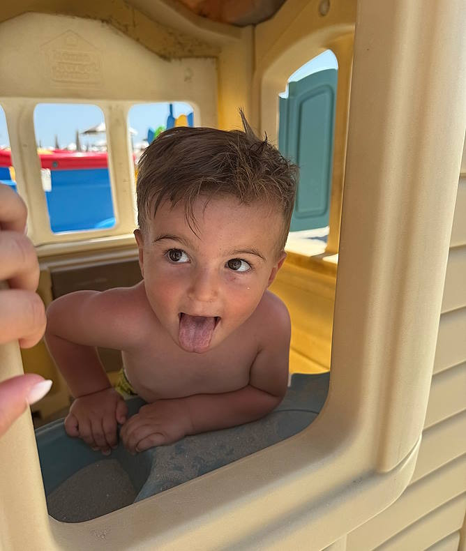 media.gallery_giochi_in_spiaggia_cfh_rimini_village