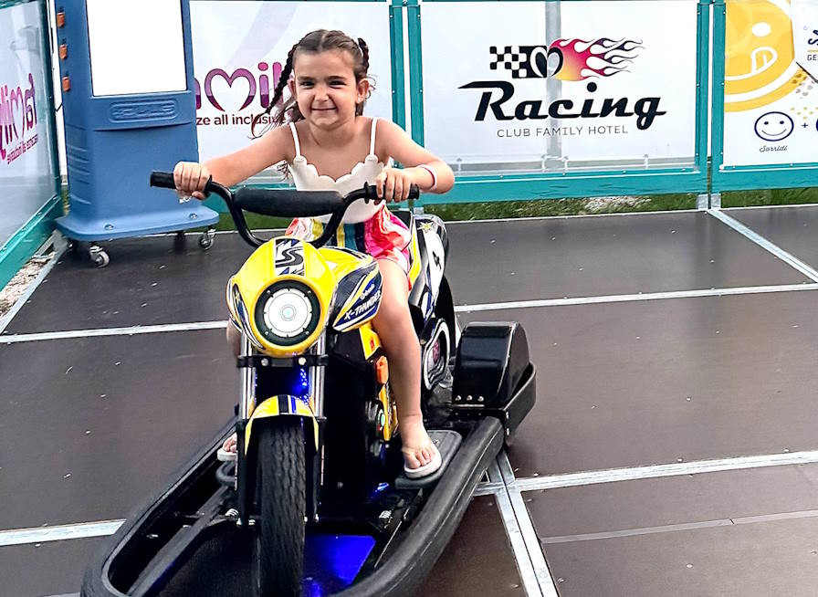 media.highlight_cfh_racing_cfh_rimini_village